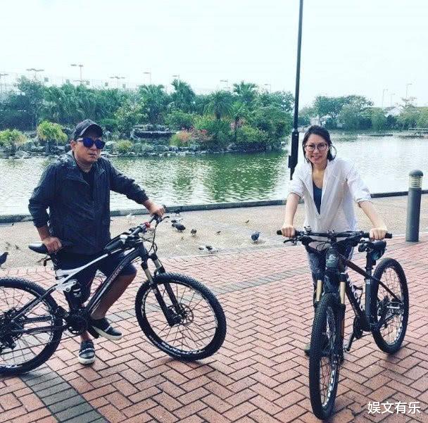 官宣@双喜临门!又一男星官宣结婚,妻子已怀孕五个月,网友:终于等到你