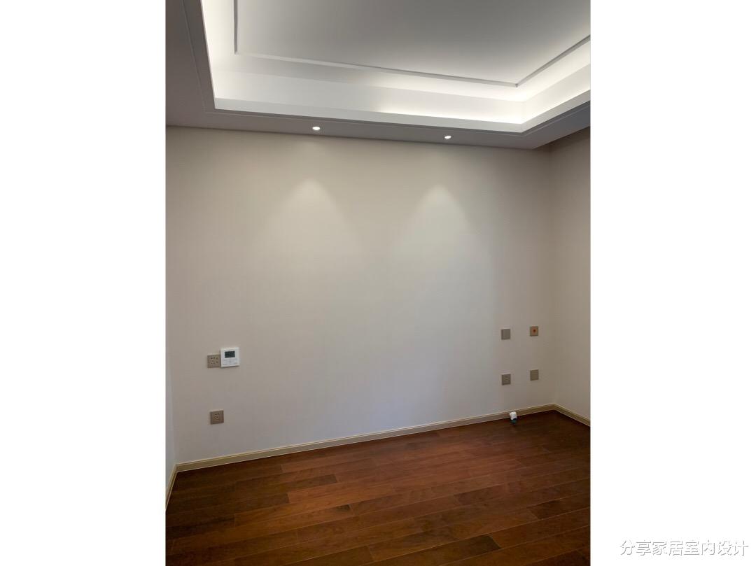 「」等了一年多,精装房终于收房了,效果还不错,忍不住给大家看看!