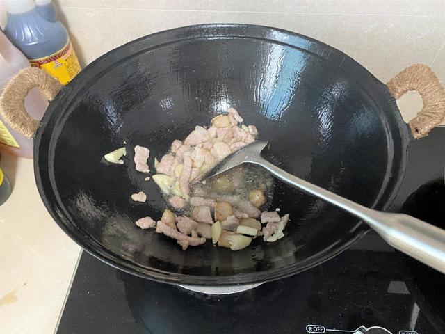 |炒菜一级爽的古法铁锅开箱体验分享:原来锅与锅之间真的差距很大