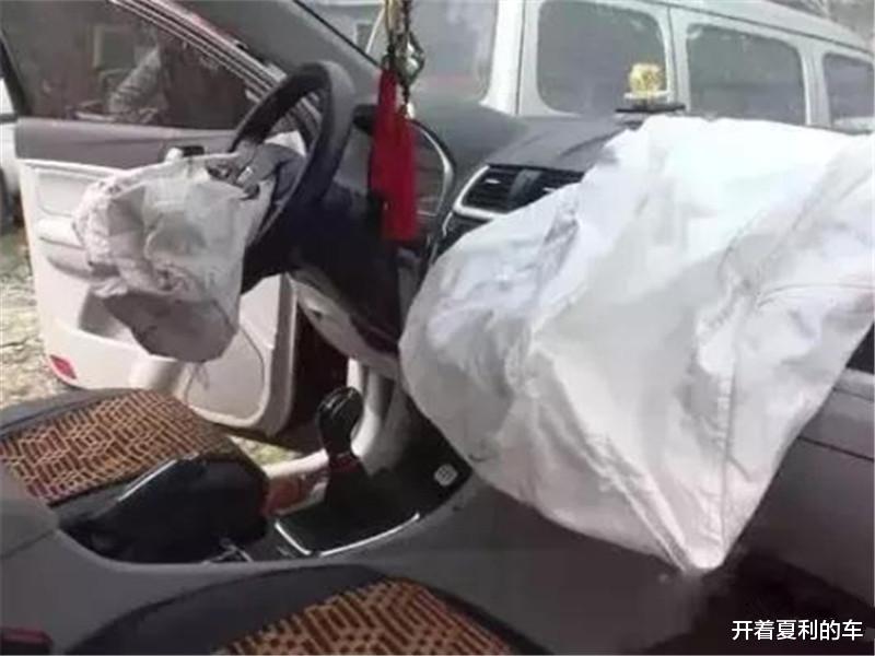 宝马|车速25码气囊爆开，车主左眼永久性失明，4S店：不会开车还讹人？