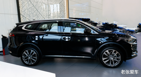 丰田汉兰达|车长4米9，上市3年0骂声，30万实力低至12万，不买汉兰达就买它