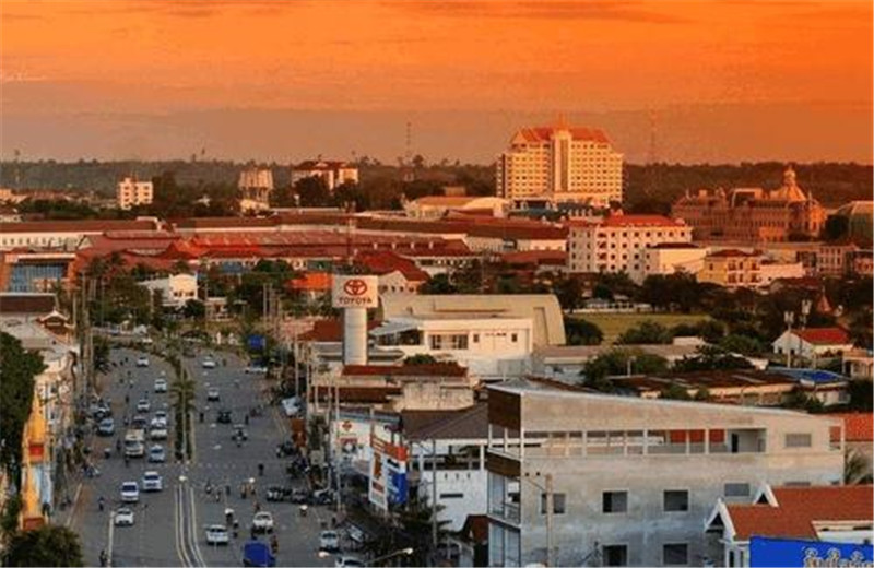 老挝|1万元人民币，可以换1000万老挝基普，在老挝过上什么生活？