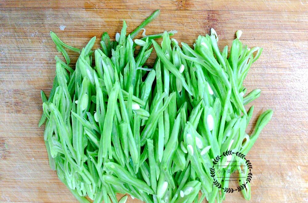 「」明日立夏,这道“祛湿菜”别忘了吃!简单一炒,鲜香爽脆