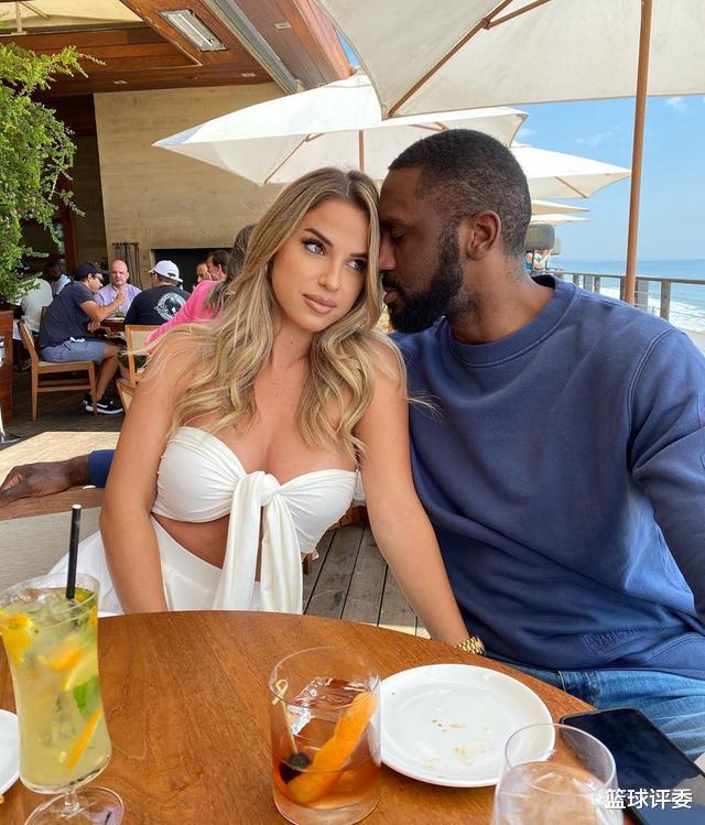 博格坎普|仅374小时！快船猛将晒娇妻！乔治老婆也干了！球迷：真担心伦纳德啊！