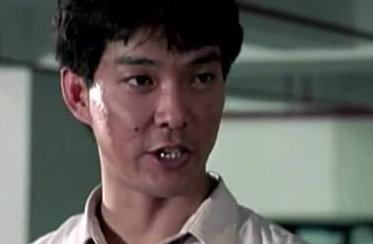 元彪|因\一颗痣\成名，曾给李小龙当替身，今成\无痣\青年认不出