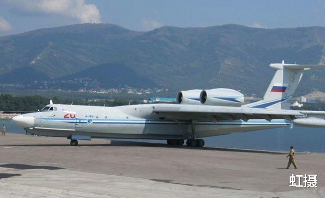 俄军|鲲龙海上首飞同日,俄展出最新水上飞机,性能优良,连美国都订购