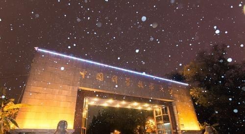 招聘|可笑！庐江中学招聘，只要985和211师范院校，25所985没相应专业