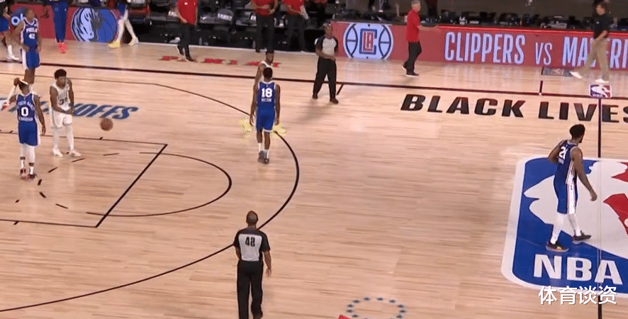 乔尔·恩比德|4场横扫+首轮出局!成NBA大笑话,大帝无视队友落寞离场,这次不哭了