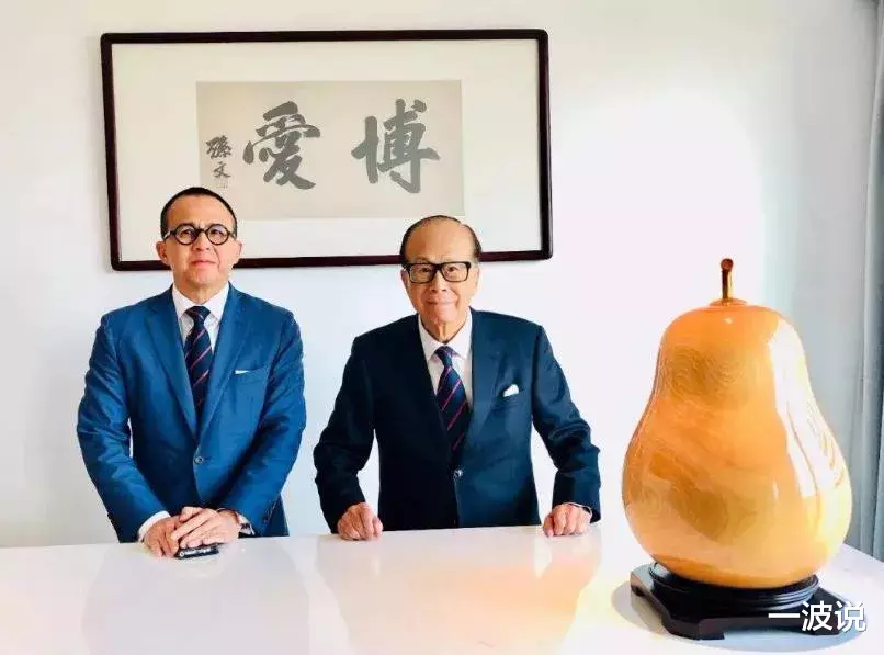 李嘉诚■24岁李嘉诚长孙女李思德会是第三代接班人？