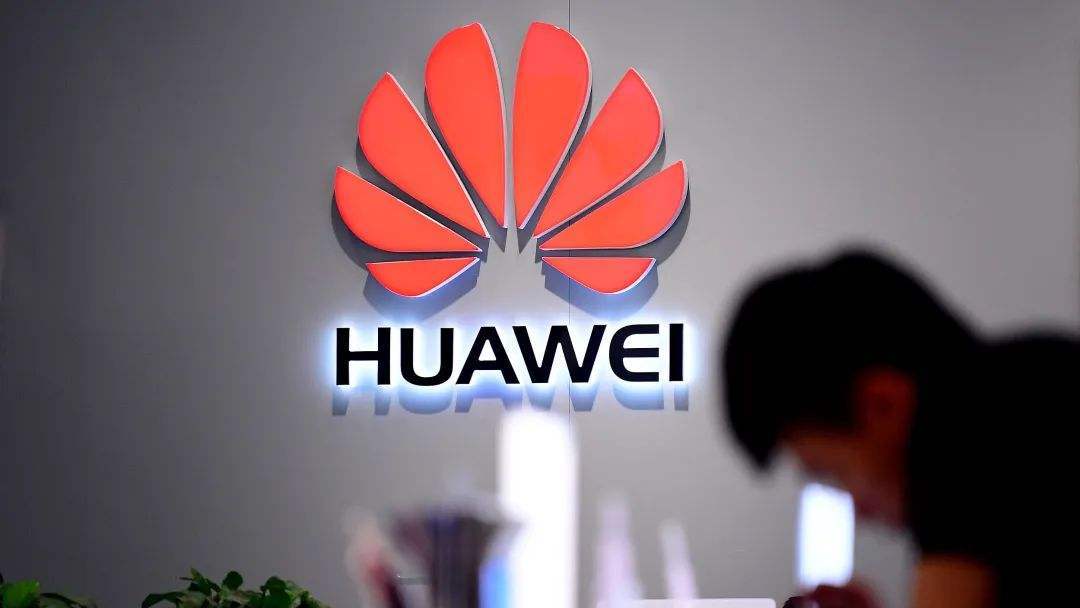 华为|华为“下血本”了？P40 Pro一夜跌至“新低价”，iPhone12不香了