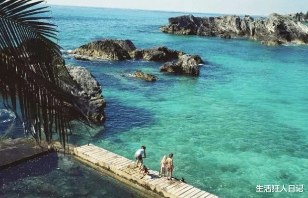 「」海水的透明度可达72米，但却无船敢进，这是怎么一回事呢？