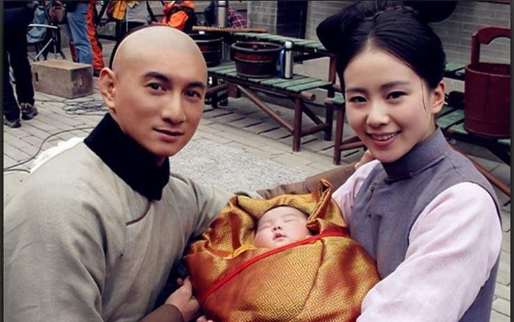 #吴奇隆#吴奇隆娶娇妻放飞自我？精致面容一去不复返，看似油腻尽显老态