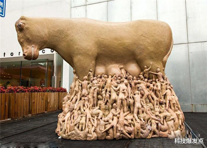 『』地球上3个恐怖神秘生物,至今都未被科学家证实,还有记录影像!