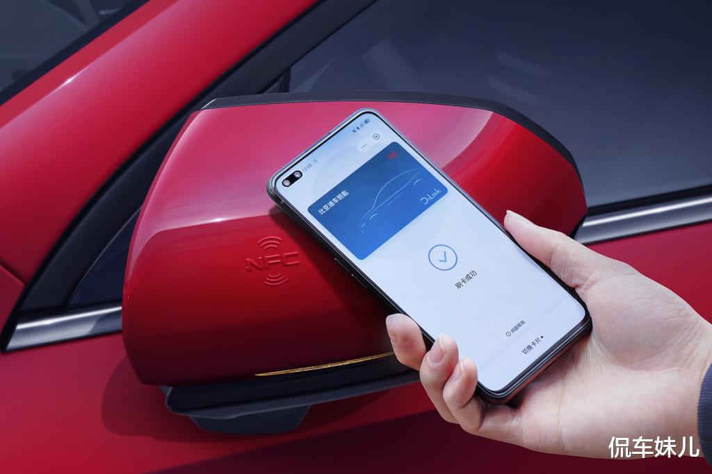 比亚迪|比亚迪家族的失败车，车长4765mm，实测破百8.62秒，月销仅924台