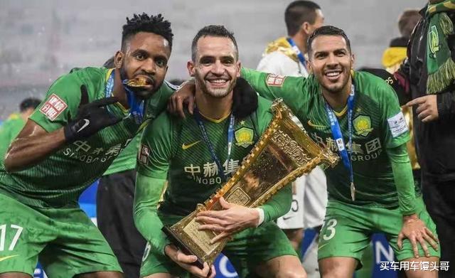 中超@中超某豪门拒绝直播热身赛，外援未归队怕输得太难看，踢中乙都悬