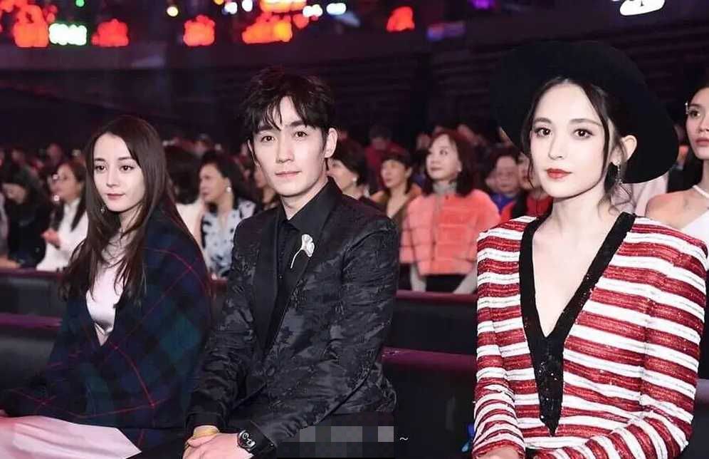 迪丽热巴|为什么迪丽热巴平时艳绝天下，一到合影必输啊？