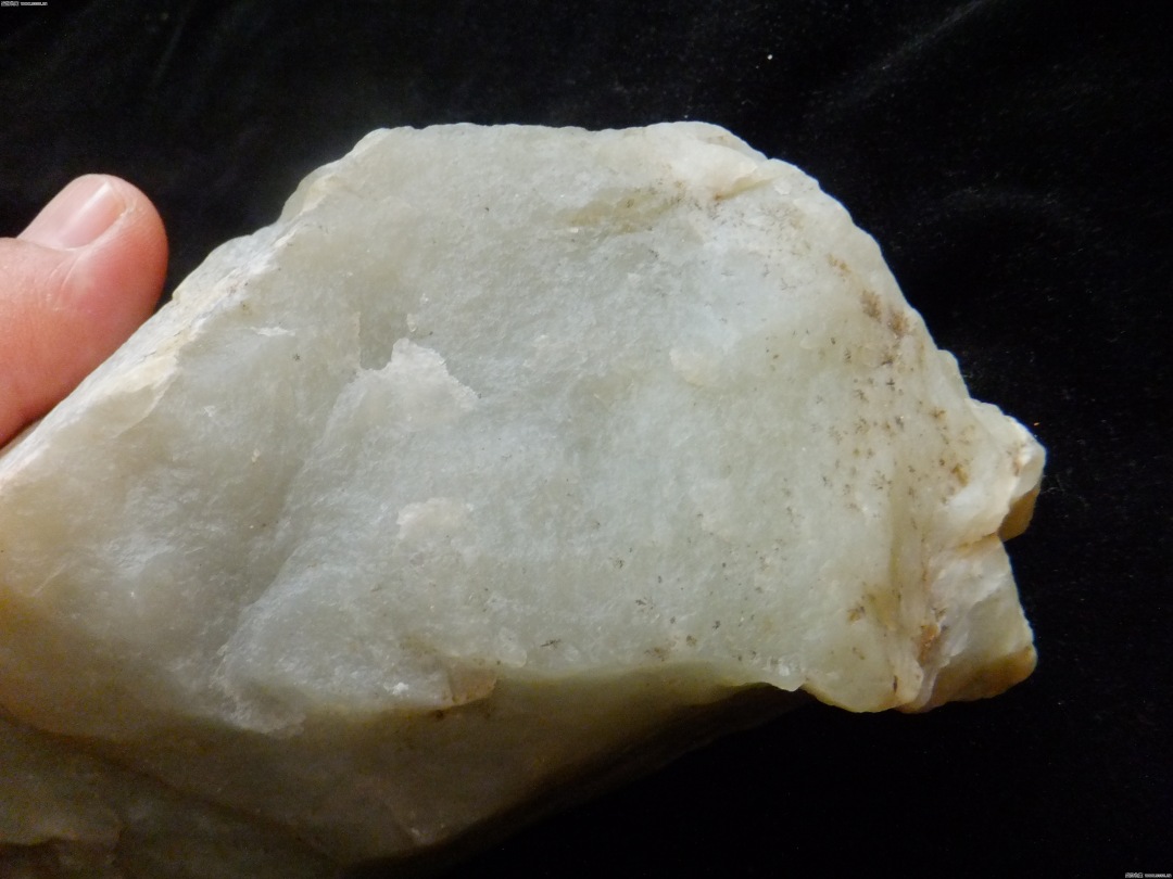 @林伟涛 | 和田玉的种类 | 籽料和山料的区别