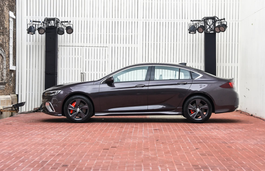 [b级车]最良心的B级车！年轻人的首选，不要再惦记BBA了！