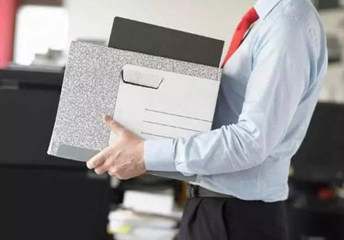 ：职场上要么能忍，要么马上走人，实际上还有第三条路可走