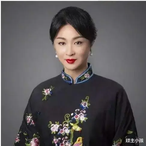 金星|除了金星，原来娱乐圈这6位也是“变性人”，美得太过分了