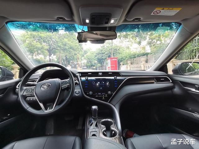 丰田凯美瑞|喜提凯美瑞2.5G豪华版,裸车到手21万,这个价格买贵了吗?