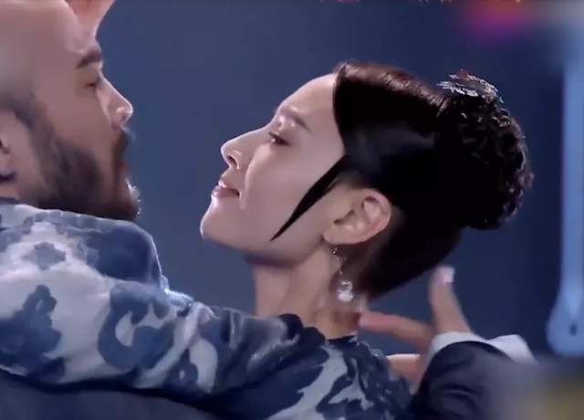 张柏芝|《浪姐2》剧本这就来了？只给张柏芝打光开滤镜，其他姐姐被坑惨