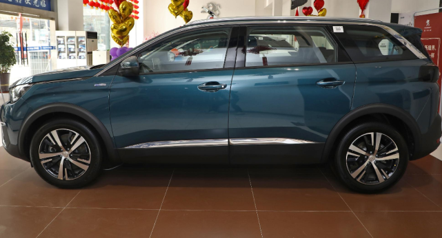 标致5008|标致5008从18.7万跌至14.67万，1.6T+6AT，比大众大方