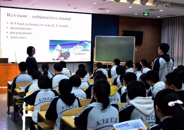 数学▲高中老师直言：上高中后这两门学科至关重要，关乎高考的结局