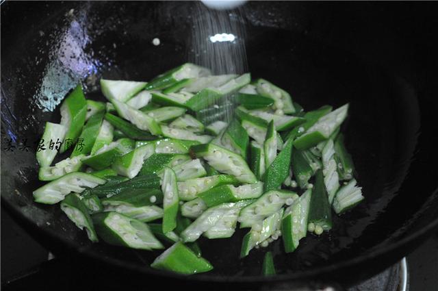 皮蛋|这种食物是“皮肤杀手”，医生不让家属吃，劝你再想吃也要忍住