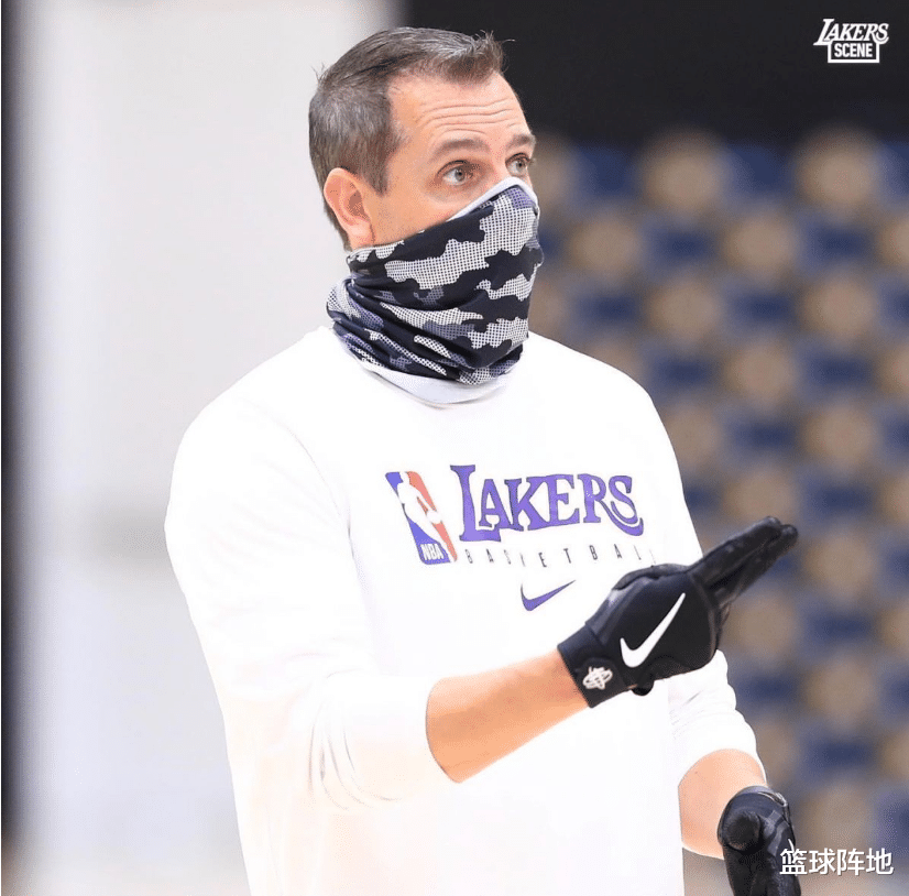 『湖人队』来了!湖人超巨给出承诺,爵士两大核心冰释前嫌,快船前景堪忧