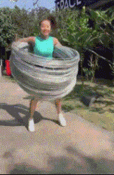 海景房|“老家旧房子打扫出来的瓶子,能不能换一套房?”哈哈哈哈...要海景房!