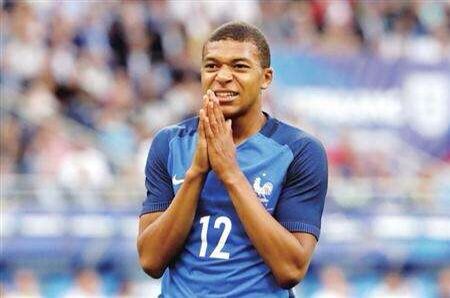 C罗■世界5位新星！平均年龄不到21岁，总身价5.31亿欧，个个比C罗还贵