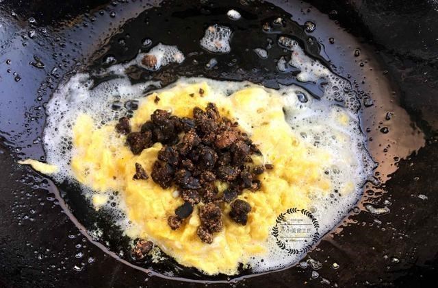 炒饭▲闺蜜用它代替主食,一周瘦了5斤,低脂又饱腹,衣服降到S码