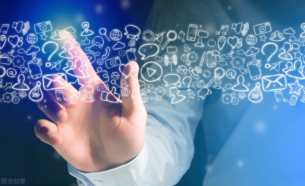 『光刻胶』严重低估的科技股：中报预增114%，光刻胶龙头