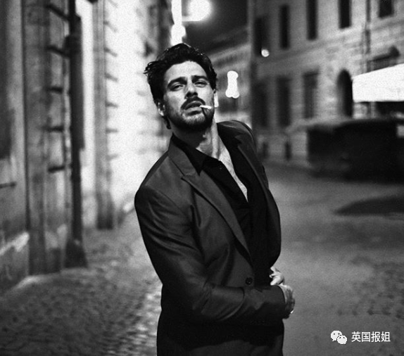 「五十度灰」比《五十度灰》还劲爆！这位新霸道总裁是哪里来的神仙？！