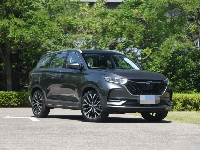 丰田汉兰达|又火了一款\价格屠夫\，上市60天订单破4.4万，汉兰达都不够瞧