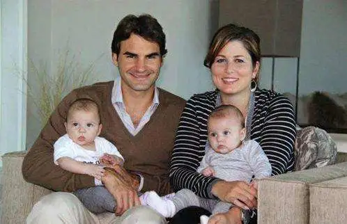 『费德勒』2006年的费德勒和2015年的德约，谁更厉害？大数据推算结果是