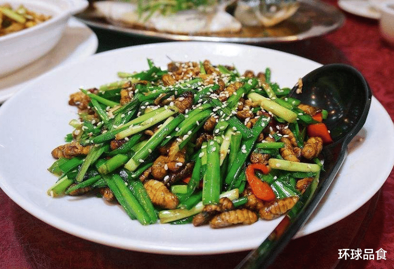 韭菜|秋天,吃鸡肉鸭肉不如它,隔三差五吃,腰不酸了,腿不软了,太香了!