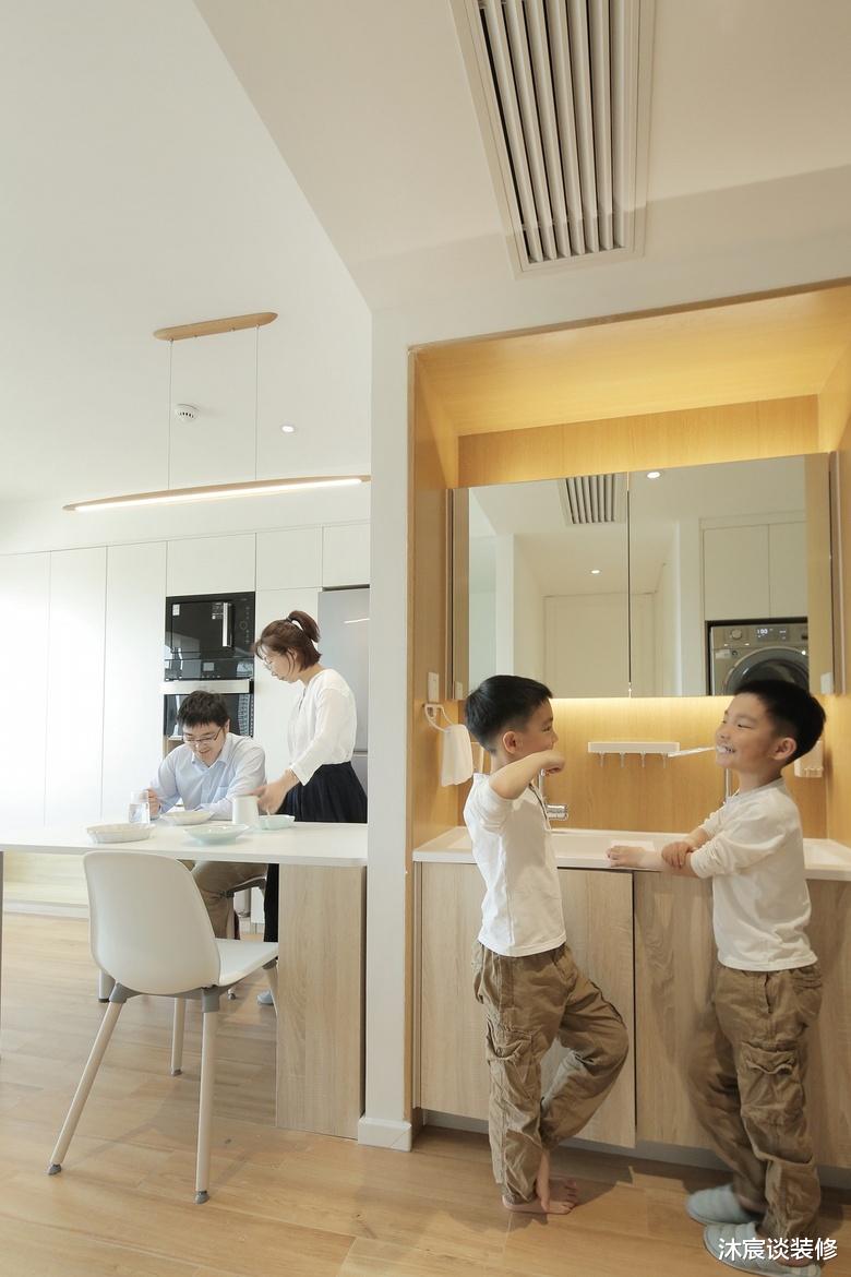 |越来越多人去客厅化设计，像她家这样装修，59㎡住4口人非常舒适