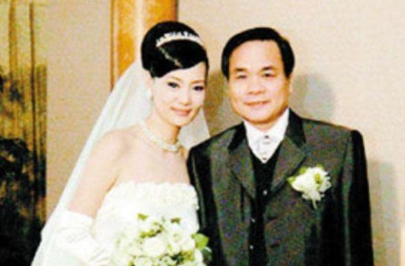 刘雪华|为渣男切子宫，丈夫坠楼身亡，一生无儿女，61岁刘雪华的悲情人生