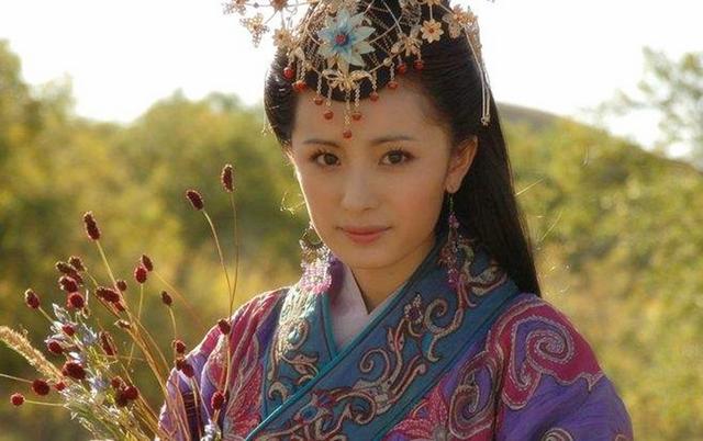 王昭君|王昭君一生有多悲惨?远嫁祖孙三人,最终忍无可忍,选择了自杀