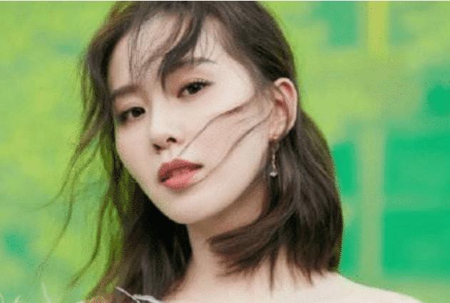 吴奇隆|刘诗诗到底“有多美”？当她10年前旧照流出后：吴奇隆的眼光真毒！
