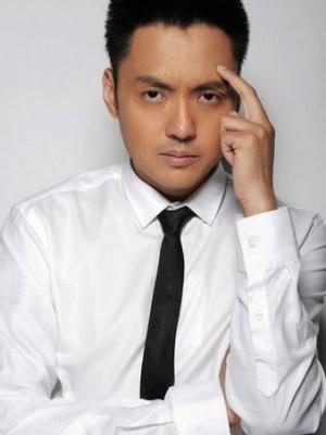 『刘丹』2000年，\香妃\被甩车外身亡，葬礼上哭到昏厥的\男友\萧剑怎样了