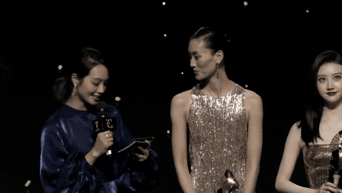 「朱丹」高调宣布怀二胎丈夫却不回应, 恩爱\遮羞布\下, 朱丹的婚姻一片狼藉