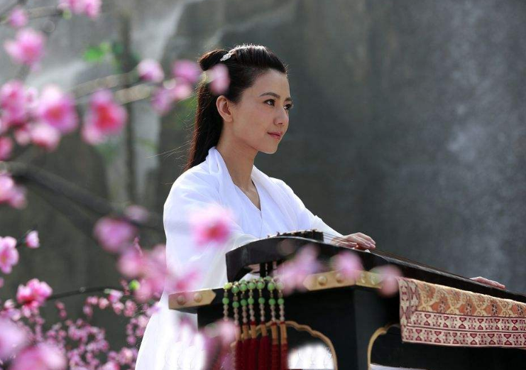 贾静雯|这部剧是真的美女如云，贾静雯张馨予都是配角，女主更美更惊艳！