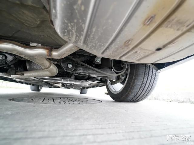 xts|二手车：16万买豪车？车长超5米1，内饰全真皮！