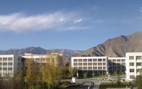 西藏大学@我国最适合二本生“捡漏”的一所211，常年招不满，保研率还很高