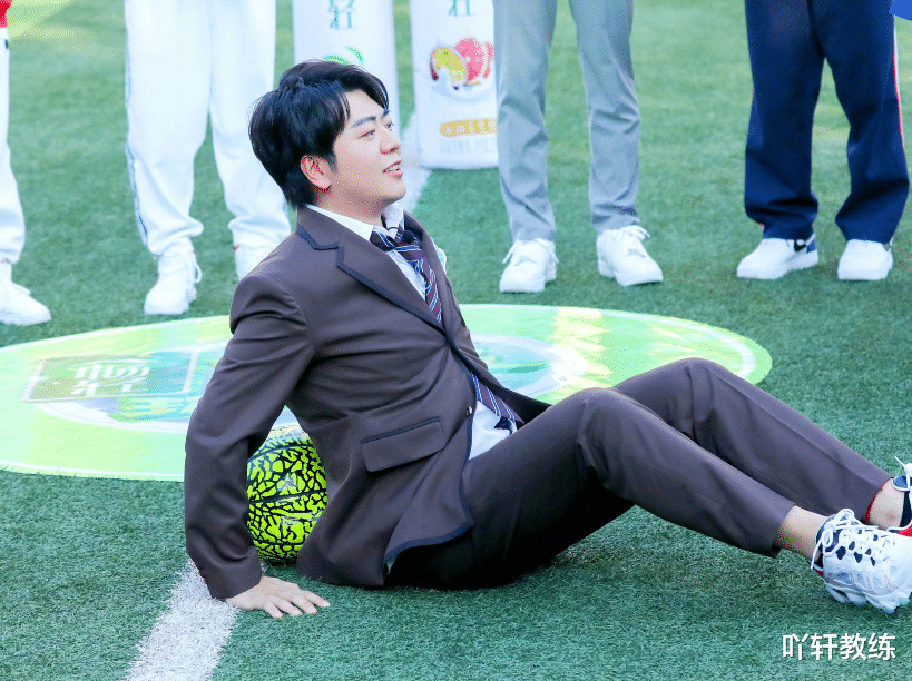 郎朗|钢琴王子郎朗，和吉娜恩爱至极，不愧是圈中的模范夫妻！