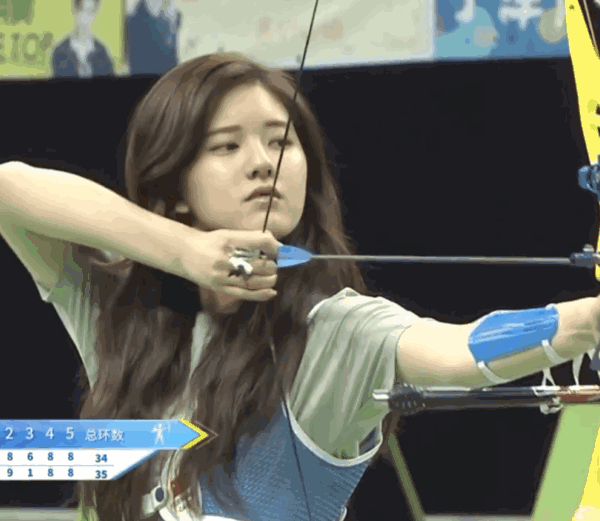 夏洛特烦恼|赵露思“女演员都很瘦，一上镜就显胖”。滤镜放大的是观众的目光