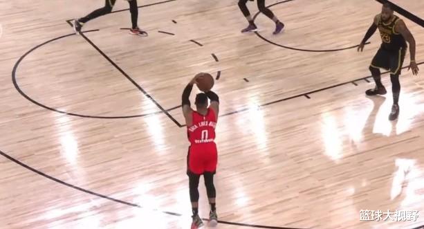 威斯布鲁克|一个140投143分，一个112投149分，NBA最可悲的交易诞生了